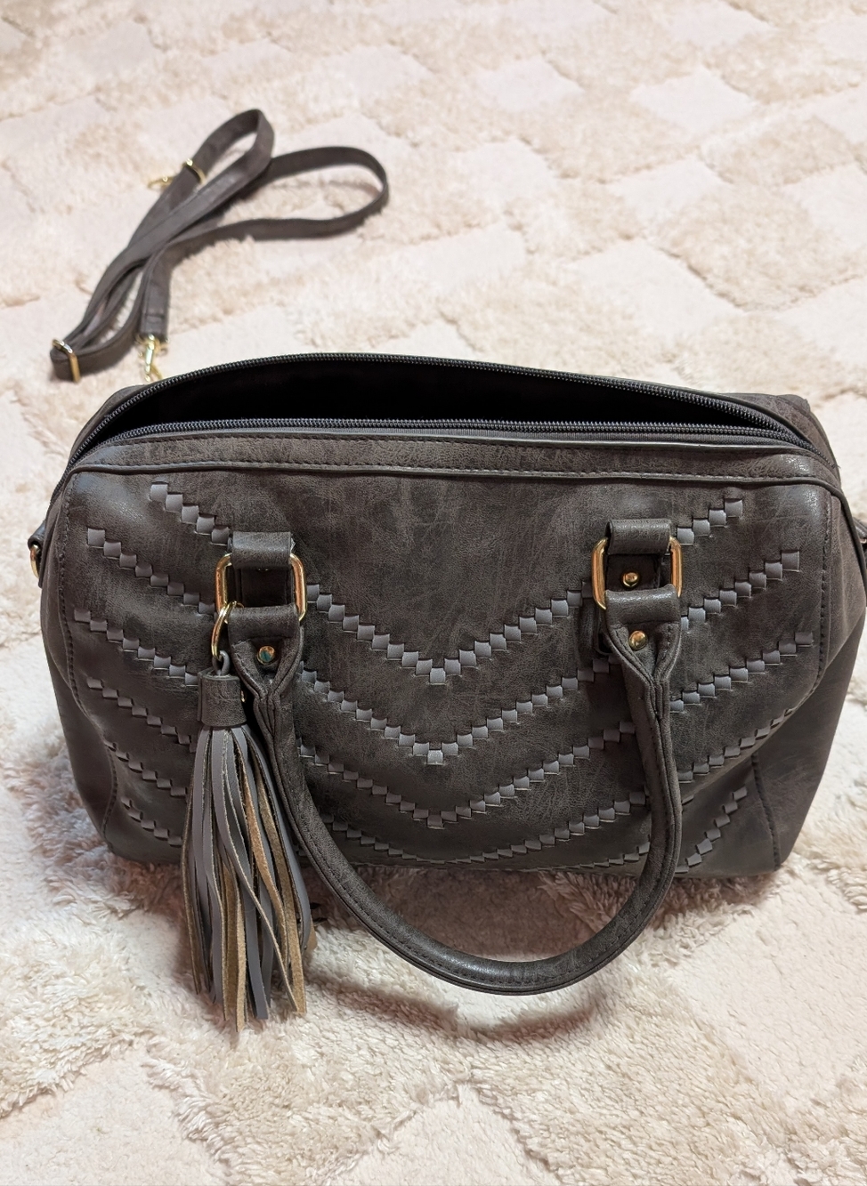 Women’s Gray Tassel Satchel Bag